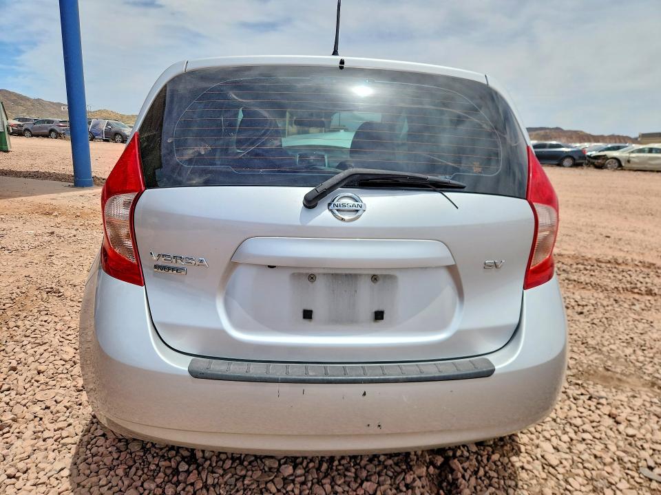 2016 Nissan Versa Note მანქანა იყიდება აუქციონზე, vin: 3N1CE2CP5GL404981, აუქციონის ნომერი: 54555936