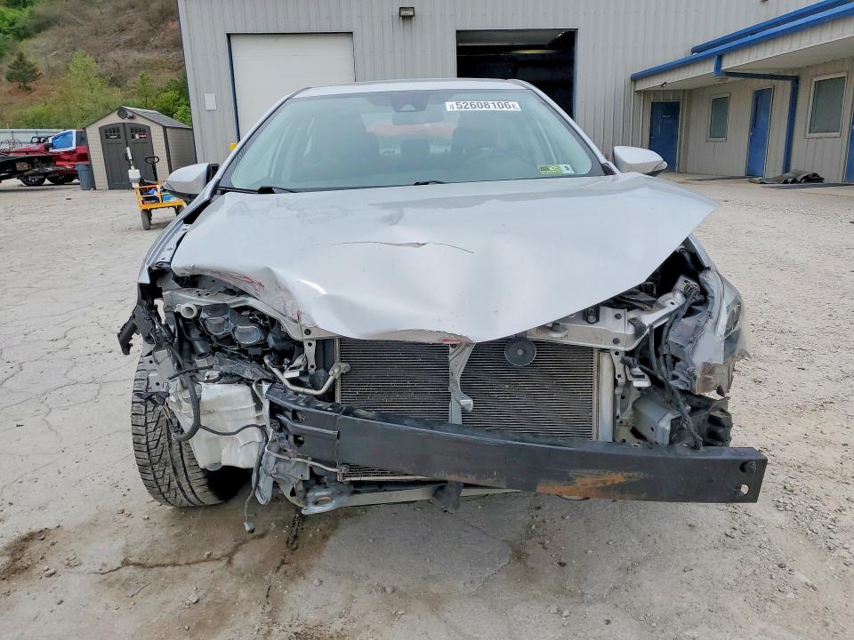 52608106 :رقم المزاد ، 2T1BURHE5KC154942 vin ، 2019 Toyota Corolla مزاد بيع