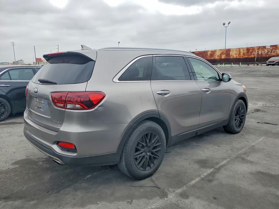 52245186 :رقم المزاد ، 5XYPH4A54KG511622 vin ، 2019 Kia Sorento مزاد بيع