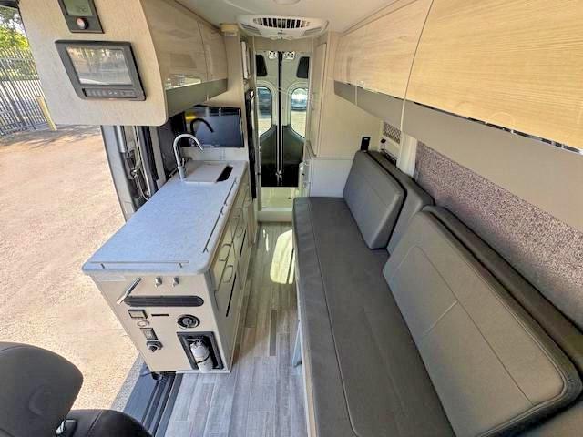 Продаж на аукціоні авто 2022 Mercedes-benz Sprinter, vin: W1X4EBHY0NP484324, номер лоту: 54857666