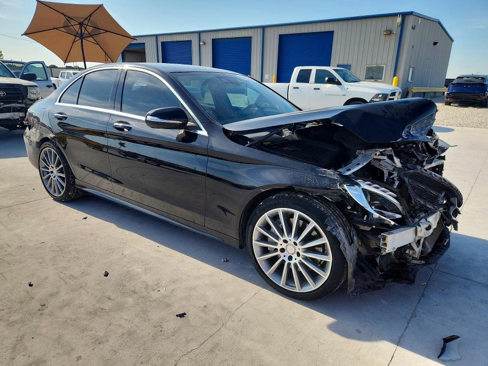 Продажа на аукционе авто 2015 Mercedes-benz C, vin: 55SWF4KB7FU081084, номер лота: 53702996