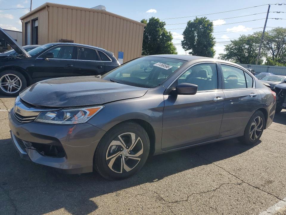 Auction sale of the 2016 Honda Accord, vin: 1HGCR2F3XGA194395, lot number: 51369596