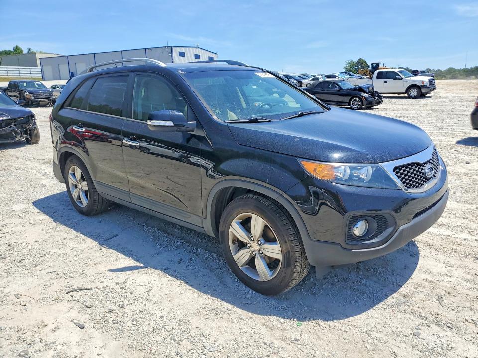 52249996 :رقم المزاد ، 5XYKU4A26DG421225 vin ، 2013 Kia Sorento مزاد بيع