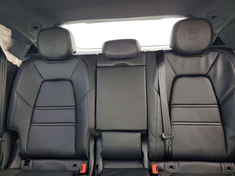 53440046 :رقم المزاد ، WP1BA2AY1RDA56488 vin ، 2024 Porsche Cayenne مزاد بيع