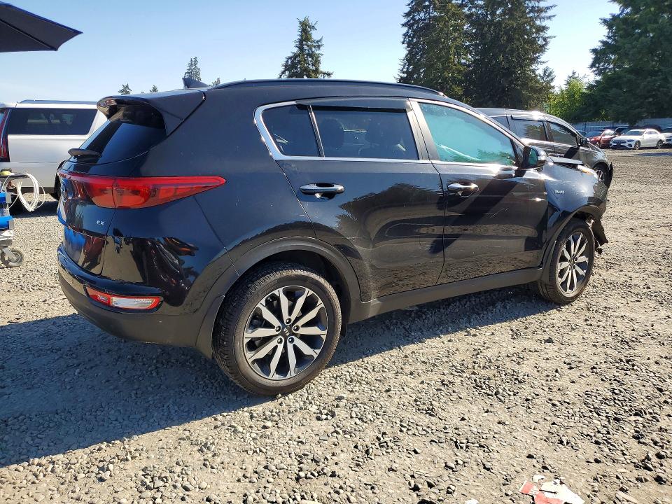 53670116 :رقم المزاد ، KNDPNCAC2J7394121 vin ، 2018 Kia Sportage مزاد بيع