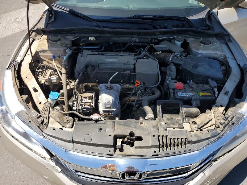 53396246 :رقم المزاد ، 1HGCR2F3XHA086604 vin ، 2017 Honda Accord مزاد بيع