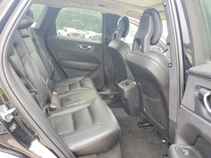 54333016 :رقم المزاد ، LYV102RK5KB184765 vin ، 2019 Volvo Xc60 مزاد بيع
