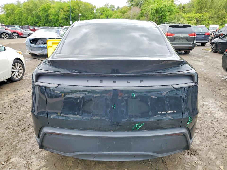 2026 Tesla Model Y მანქანა იყიდება აუქციონზე, vin: 7SAYGDEE7TA399621, აუქციონის ნომერი: 53568646