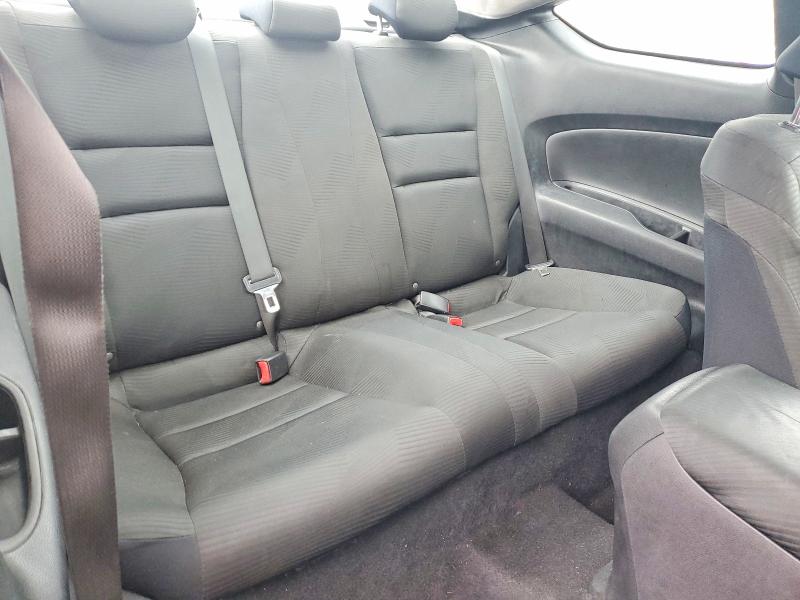 54277546 :رقم المزاد ، 1HGCT1B37FA006139 vin ، 2015 Honda Accord مزاد بيع