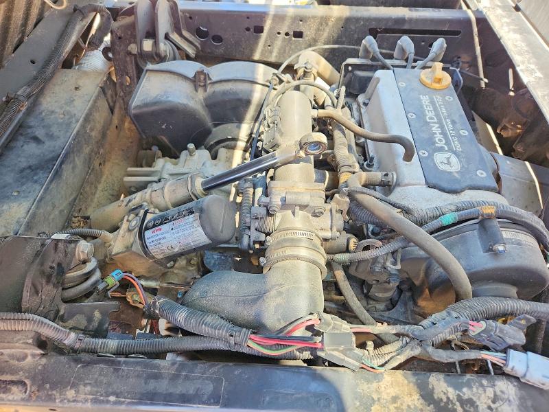53280786 :رقم المزاد ، 1M0835MAJMM043877 vin ، 2021 John Deere Xuv835m مزاد بيع