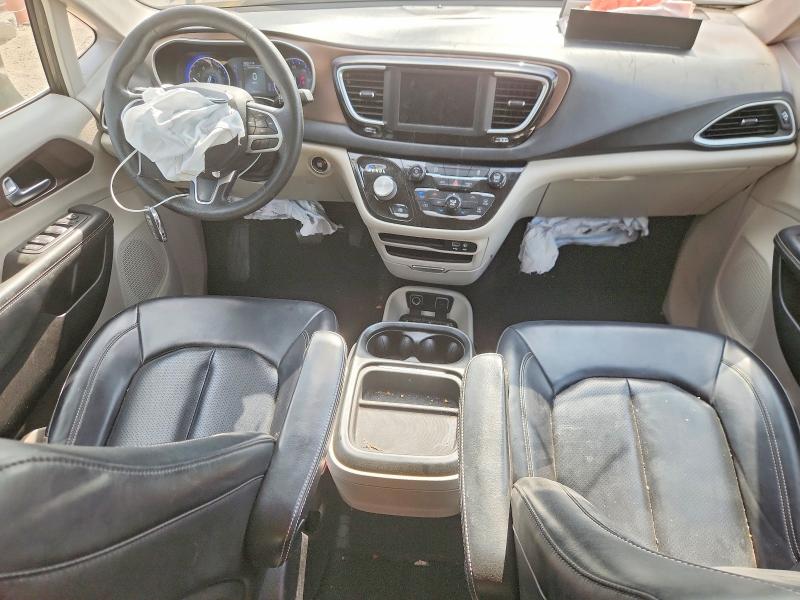 53303206 :رقم المزاد ، 2C4RC1DG0LR264714 vin ، 2020 Chrysler Voyager مزاد بيع