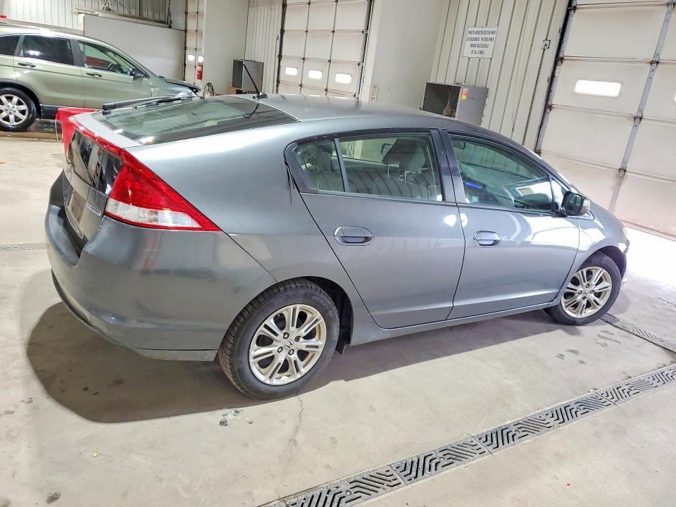 53381896 :رقم المزاد ، JHMZE2H78AS004520 vin ، 2010 Honda Insight مزاد بيع