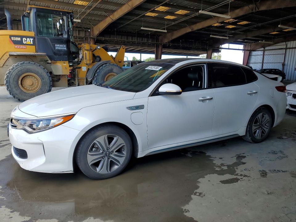 Auction sale of the 2017 Kia Optima Plug-in Hybrid, vin: KNAGV4LD3H5011723, lot number: 52425186