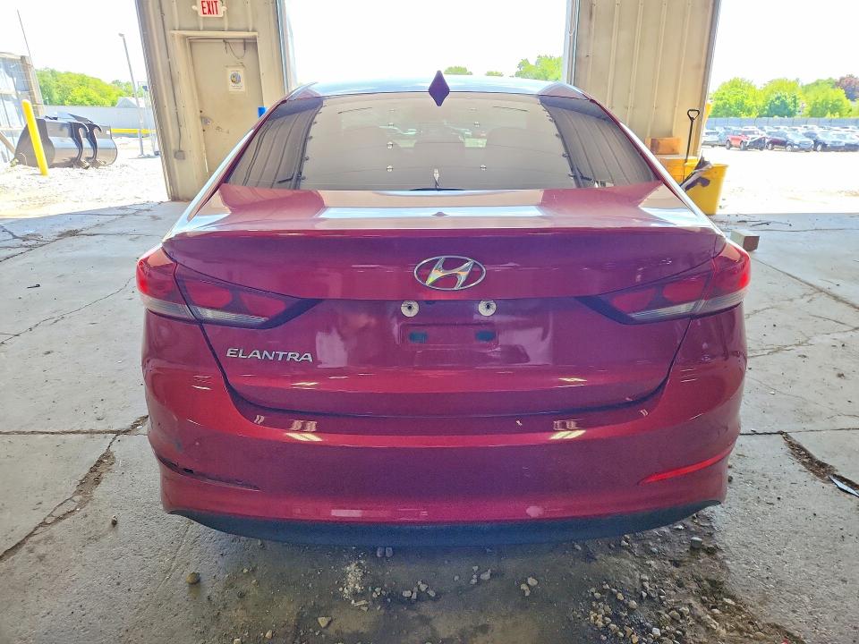 2017 Hyundai Elantra მანქანა იყიდება აუქციონზე, vin: KMHD84LF6HU208725, აუქციონის ნომერი: 55001036