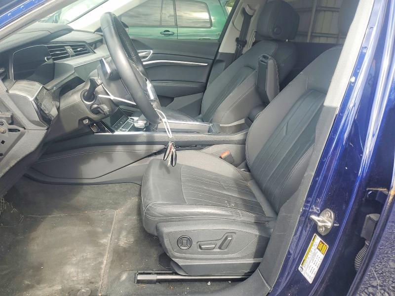 55507256 :رقم المزاد ، WA1AAAGE2NB022824 vin ، 2022 Audi E-tron مزاد بيع
