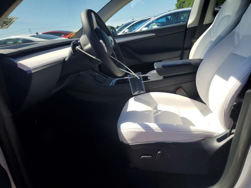 Продажа на аукционе авто 2023 Tesla Model Y, vin: 7SAYGAEE2PF966437, номер лота: 49677656