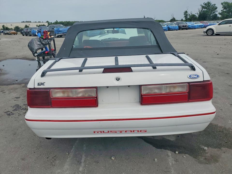 Продажа на аукционе авто 1992 Ford Mustang, vin: 1FACP44M7NF135869, номер лота: 55541696
