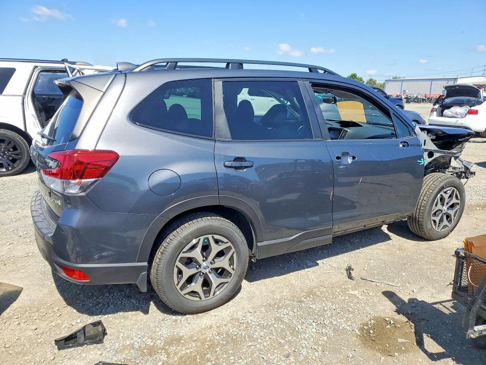 Продажа на аукционе авто 2023 Subaru Forester, vin: JF2SKADC6PH482192, номер лота: 52421006