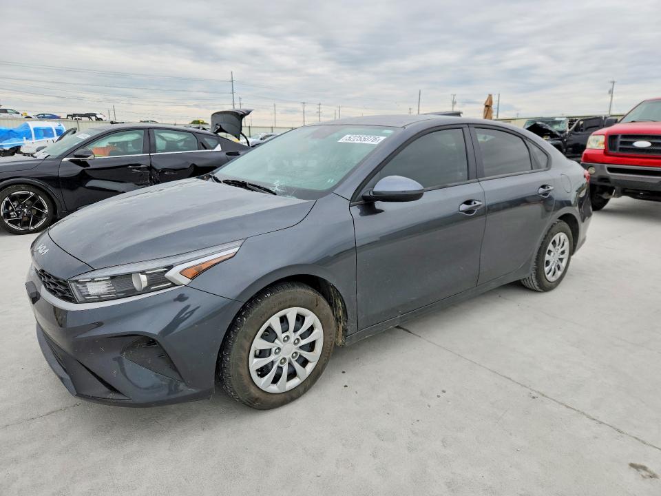 52255076 :رقم المزاد ، 3KPF24AD2RE838287 vin ، 2024 Kia Forte مزاد بيع