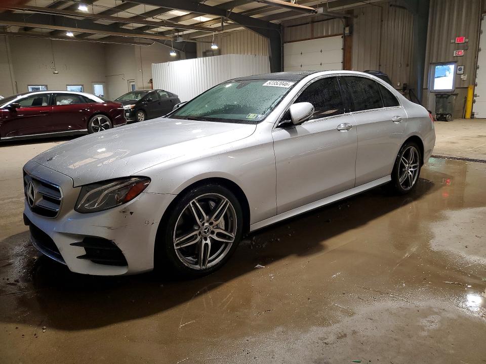 52352046 :رقم المزاد ، WDDZF8EB5LA703063 vin ، 2020 Mercedes-benz E مزاد بيع