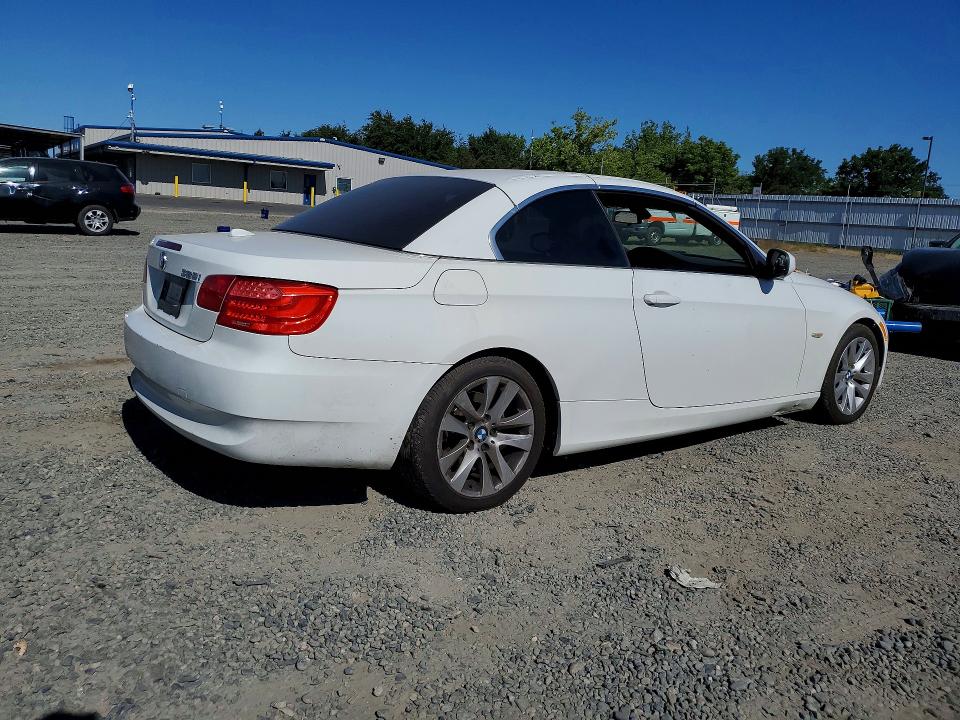 54306306 :رقم المزاد ، WBADW7C51BE443678 vin ، 2011 Bmw 328 مزاد بيع