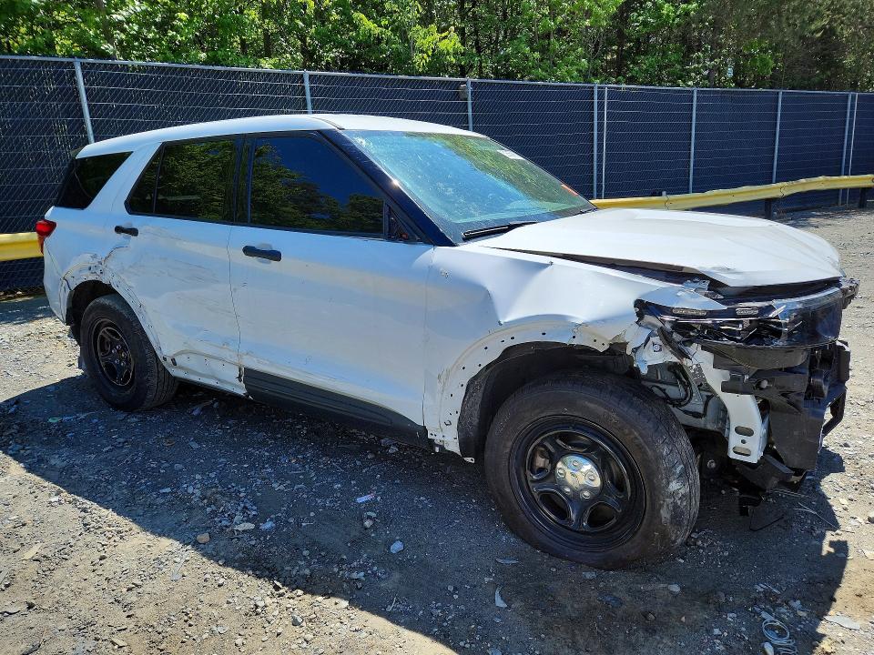 52565886 :رقم المزاد ، 1FM5K8AWXLGA83509 vin ، 2020 Ford Explorer مزاد بيع