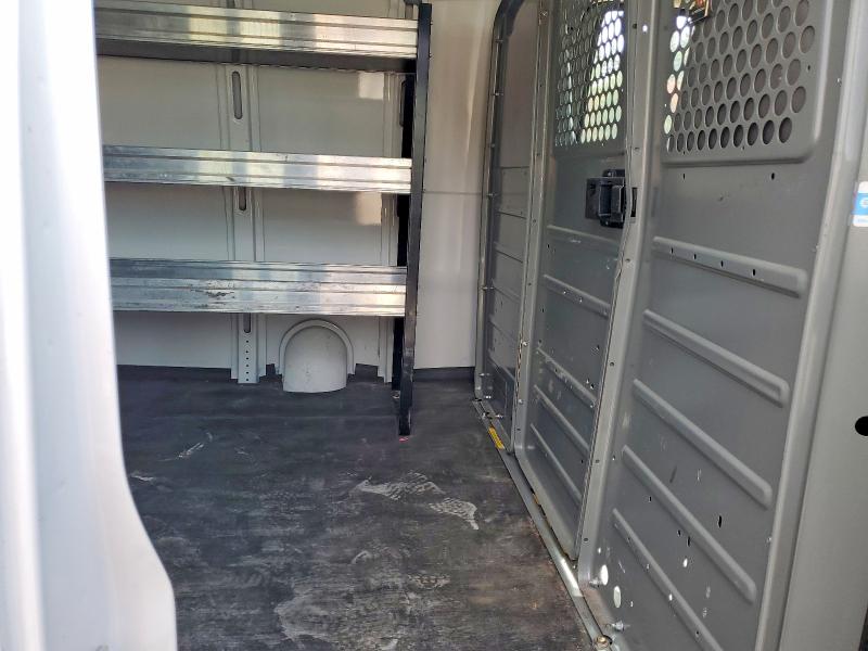 2020 Chevrolet Express G2500 მანქანა იყიდება აუქციონზე, vin: 1GCWGAFP8L1275212, აუქციონის ნომერი: 52385946