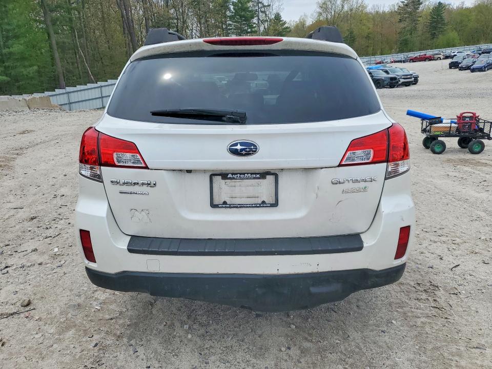 52432606 :رقم المزاد ، 4S4BRBGC9D3240724 vin ، 2013 Subaru Outback مزاد بيع