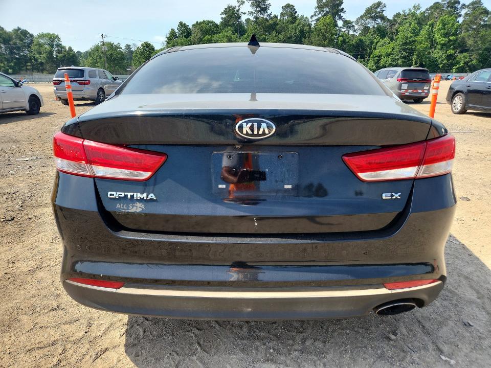 53735356 :رقم المزاد ، 5XXGU4L34JG247652 vin ، 2018 Kia Optima مزاد بيع