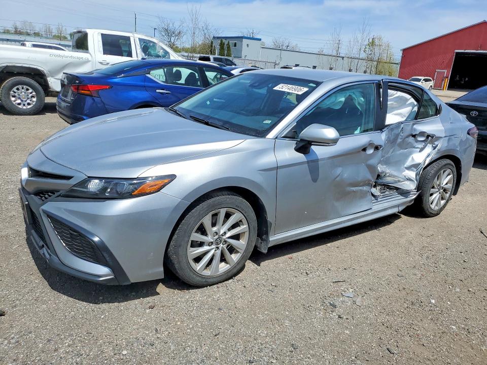 2021 Toyota Camry მანქანა იყიდება აუქციონზე, vin: 4T1G11AK6MU557359, აუქციონის ნომერი: 52146906