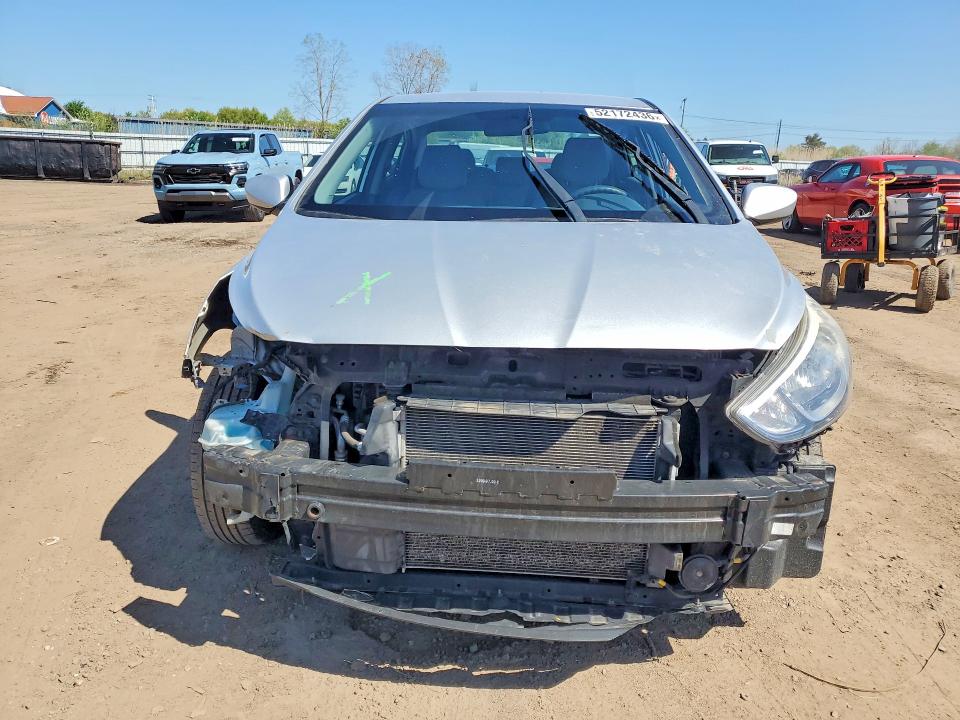2016 Hyundai Accent მანქანა იყიდება აუქციონზე, vin: KMHCT4AE9GU982180, აუქციონის ნომერი: 52172436