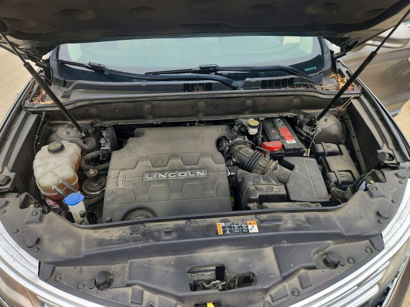 52766896 :رقم المزاد ، 2LMTJ8KR9GBL72613 vin ، 2016 Lincoln Mkx مزاد بيع