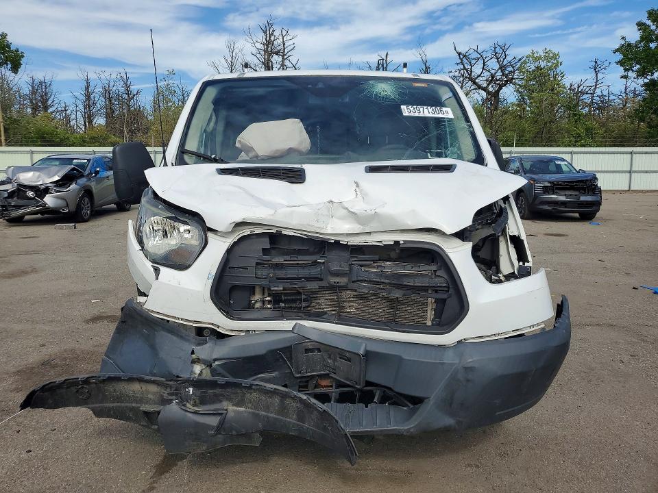 53971306 :رقم المزاد ، 1FTYR1ZM6GKA42952 vin ، 2016 Ford Transit مزاد بيع