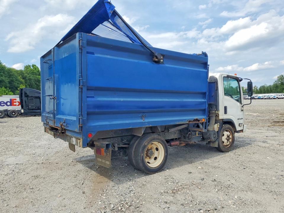 52826366 :رقم المزاد ، 54DC4W1B2JS811336 vin ، 2018 Isuzu Npr مزاد بيع