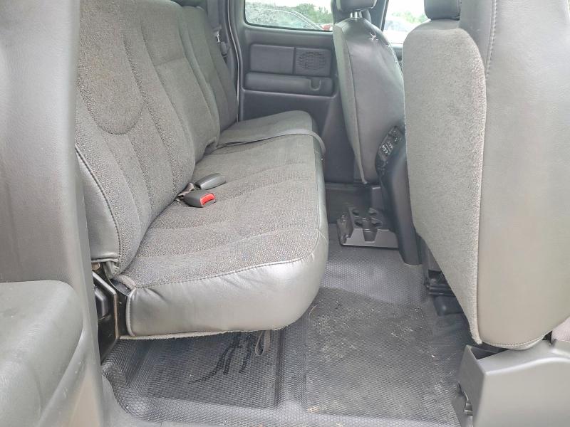 51265766 :رقم المزاد ، 2GCEK19V841168354 vin ، 2004 Chevrolet Silverado مزاد بيع
