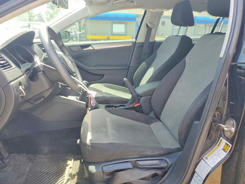 2017 Volkswagen Jetta მანქანა იყიდება აუქციონზე, vin: 3VW167AJ3HM347993, აუქციონის ნომერი: 52186876