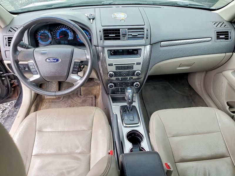 50951246 :رقم المزاد ، 3FAHP0JA0BR117303 vin ، 2011 Ford Fusion مزاد بيع