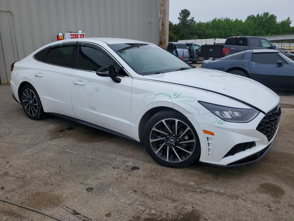 Продажа на аукционе авто 2020 Hyundai Sonata, vin: 5NPEJ4J23LH022687, номер лота: 52020446
