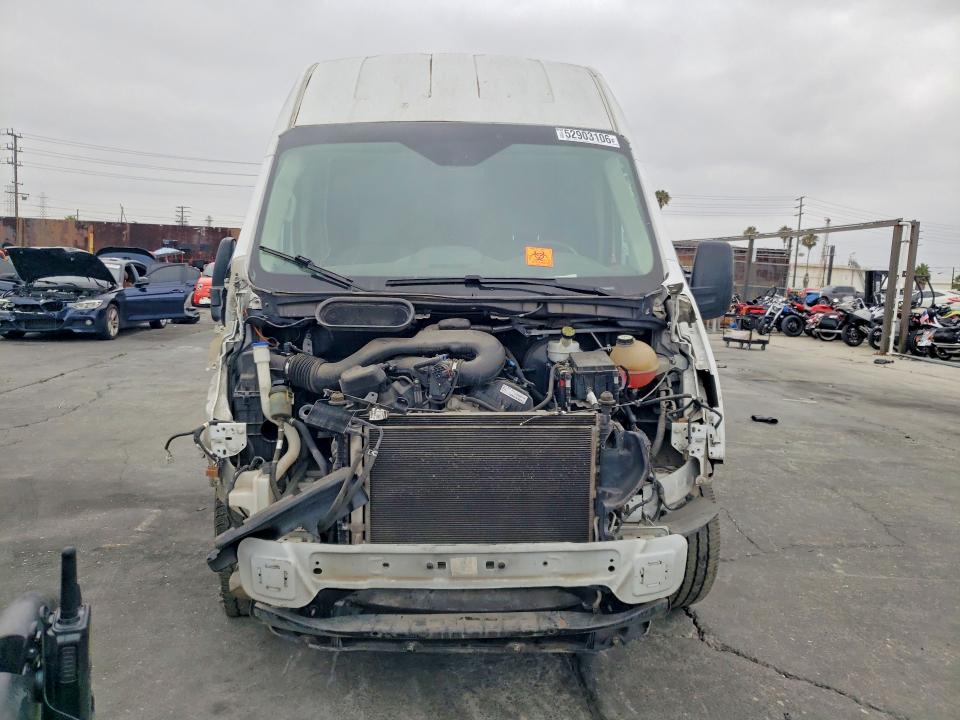 52903106 :رقم المزاد ، 1FTYR2XMXFKA99999 vin ، 2015 Ford Transit مزاد بيع