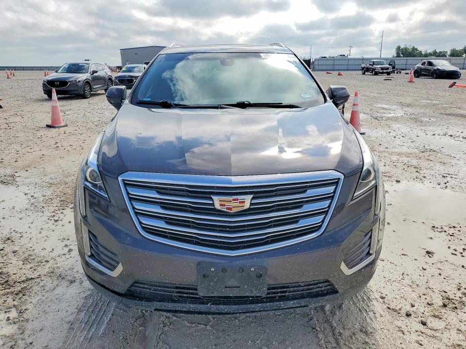 52604286 :رقم المزاد ، 1GYKNBRS8HZ101038 vin ، 2017 Cadillac Xt5 مزاد بيع