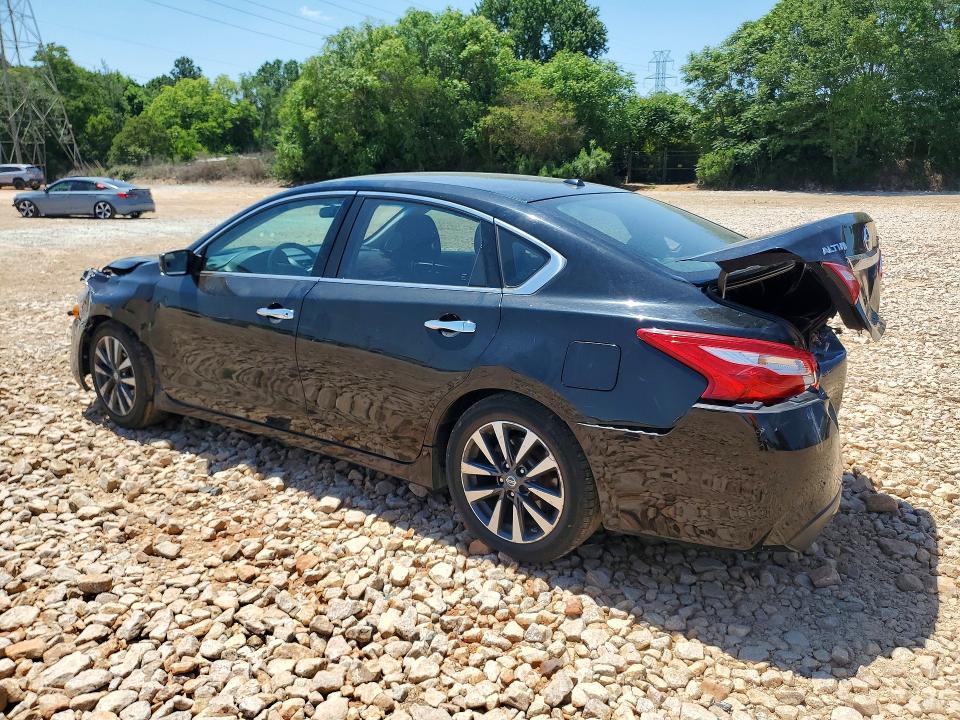 53977446 :رقم المزاد ، 1N4AL3AP5HC156236 vin ، 2017 Nissan Altima مزاد بيع