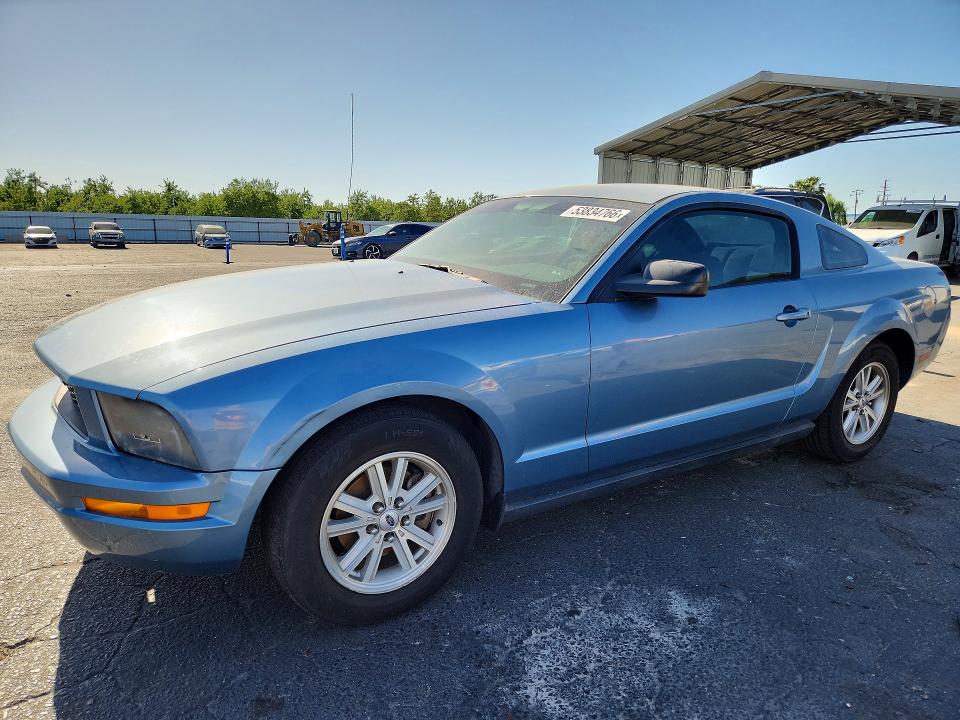 53834766 :رقم المزاد ، 1ZVFT80N275271194 vin ، 2007 Ford Mustang مزاد بيع