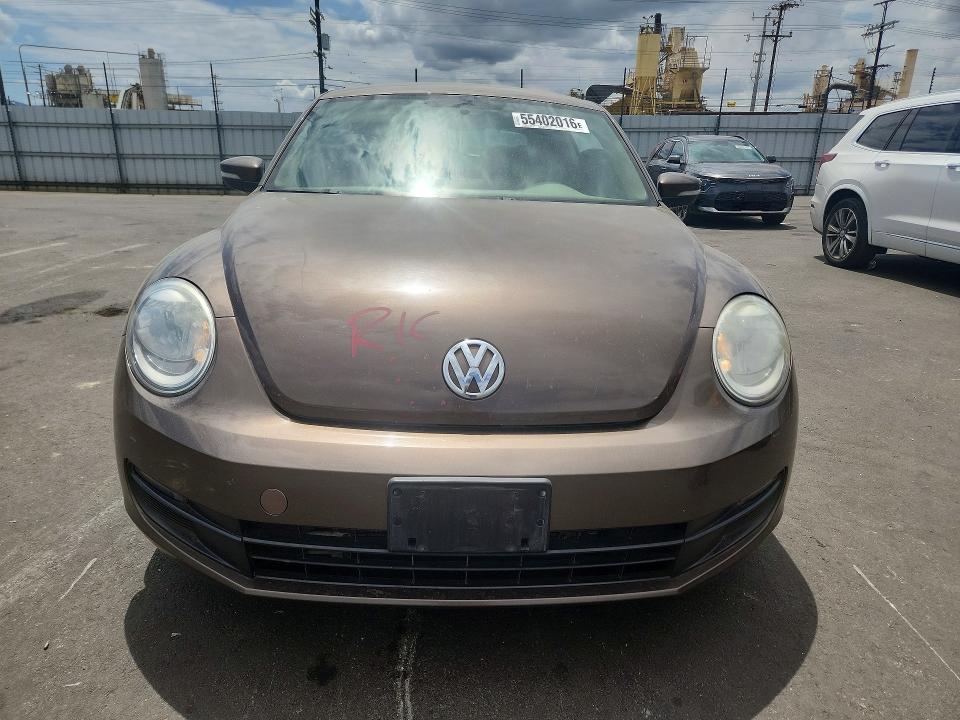2015 Volkswagen Beetle მანქანა იყიდება აუქციონზე, vin: 3VWJ17ATXFM603124, აუქციონის ნომერი: 55402016