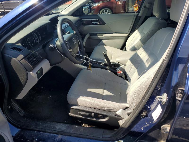 52130796 :رقم المزاد ، 1HGCR2F74HA110804 vin ، 2017 Honda Accord مزاد بيع