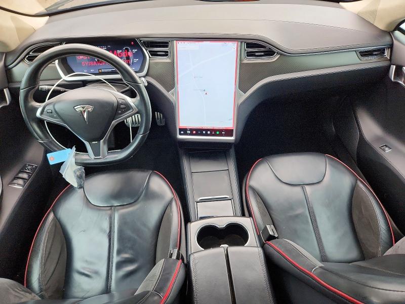 53716336 :رقم المزاد ، 5YJSA1CP9DFP07111 vin ، 2013 Tesla Model S مزاد بيع
