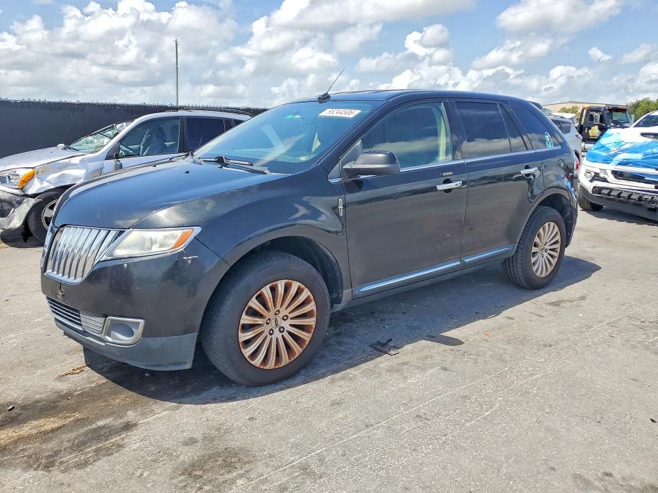 55244506 :رقم المزاد ، 2LMDJ8JK3FBL22328 vin ، 2015 Lincoln Mkx مزاد بيع
