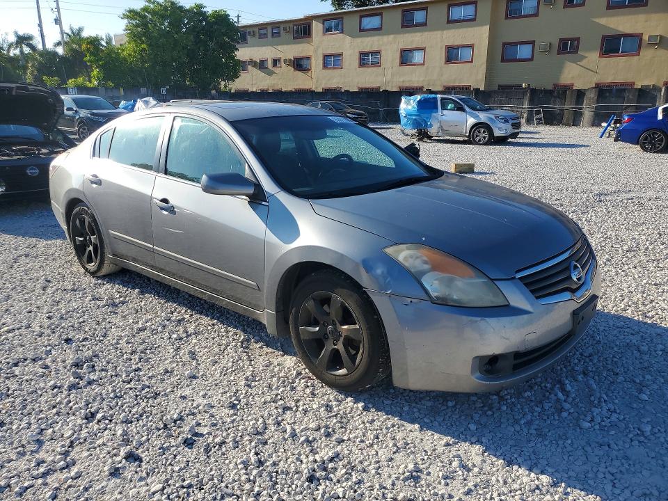 53010306 :رقم المزاد ، 1N4AL21E09C110579 vin ، 2009 Nissan Altima مزاد بيع