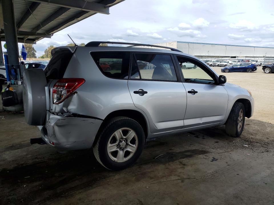 2010 Toyota Rav4 მანქანა იყიდება აუქციონზე, vin: JTMBF4DVXAD039192, აუქციონის ნომერი: 52233526