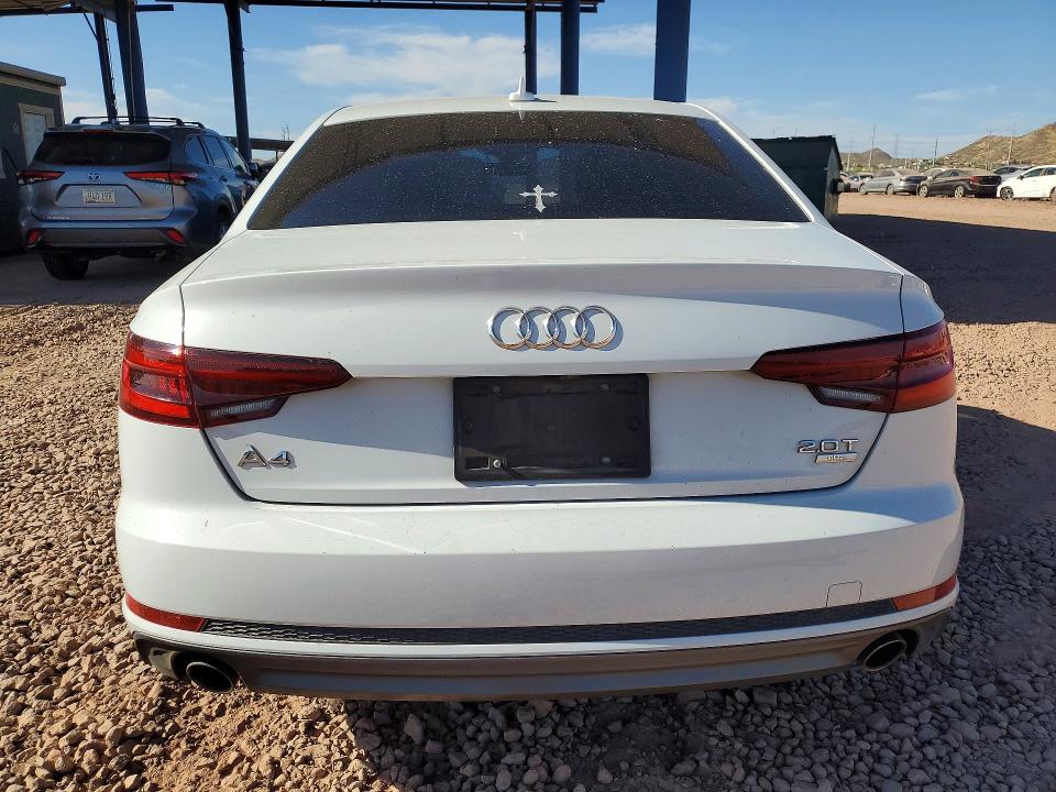 52844546 :رقم المزاد ، WAUKMAF40JA218333 vin ، 2018 Audi A4 مزاد بيع