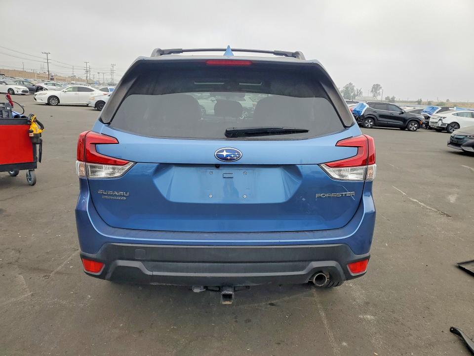 Продаж на аукціоні авто 2021 Subaru Forester, vin: JF2SKASC4MH453630, номер лоту: 52880246